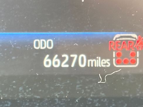 Used 2024 Toyota Highlander XSE image 40