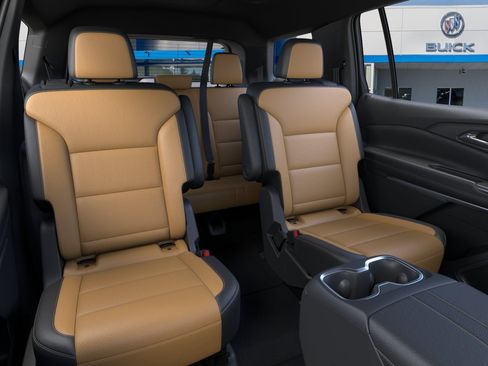 New 2027 Chevrolet Traverse Z71 AWD/4WD image 17