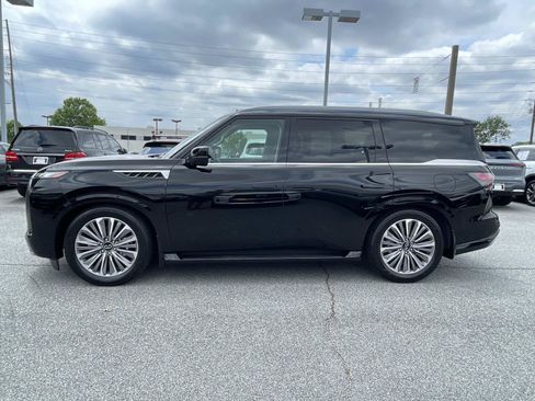 Used 2025 INFINITI QX80 Luxe w/ Cargo Package AWD/4WD image 2