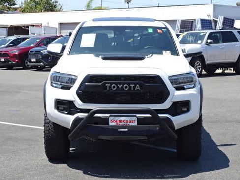 Certified 2022 Toyota Tacoma TRD Pro AWD/4WD image 3