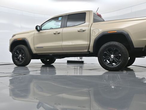 Used 2023 GMC Canyon Elevation image 50