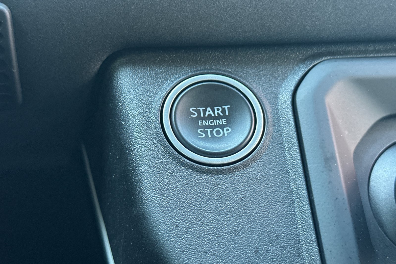Used 2022 Land Rover Defender 110 AWD/4WD image 29