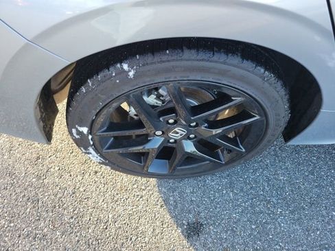Certified 2025 Honda Civic Sport image 11