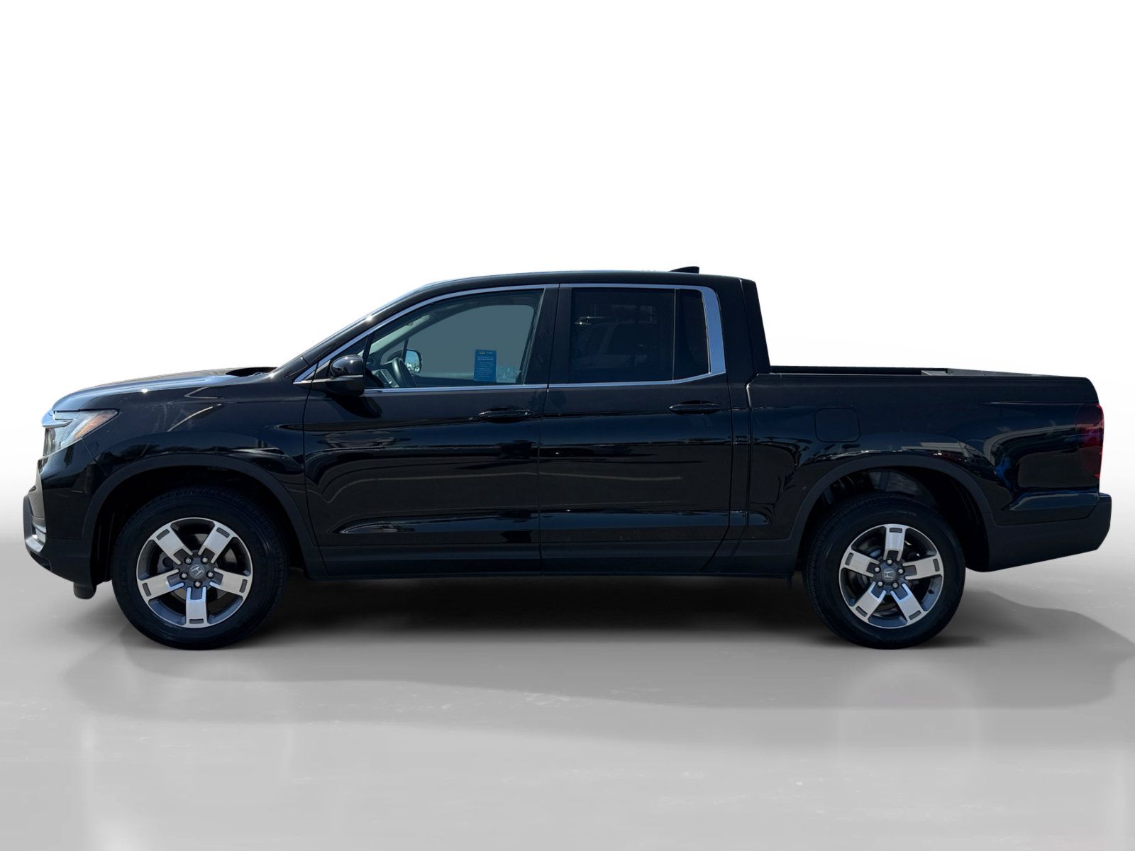 Certified 2024 Honda Ridgeline RTL image 2