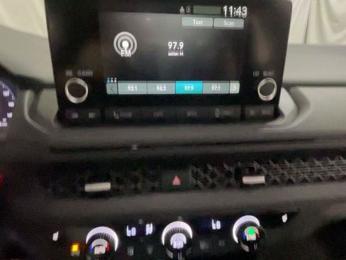 Used 2025 Honda Accord SE image 34