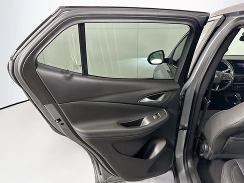 Used 2025 Buick Encore GX Preferred image 24