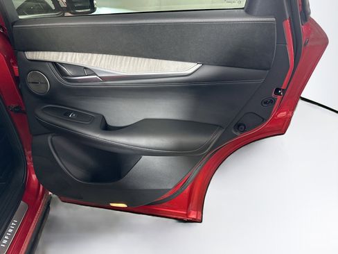 Used 2023 INFINITI QX50 Sensory w/ Cargo Package image 31