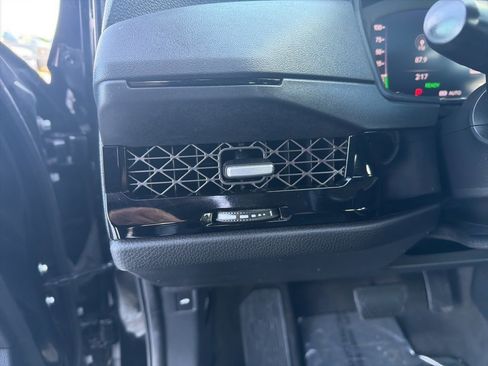 Certified 2023 Honda Accord EX-L image 18