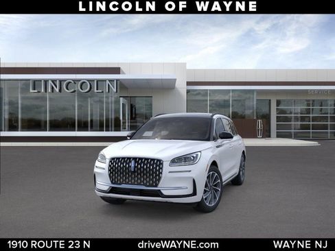New 2026 Lincoln Corsair Grand Touring AWD/4WD image 2