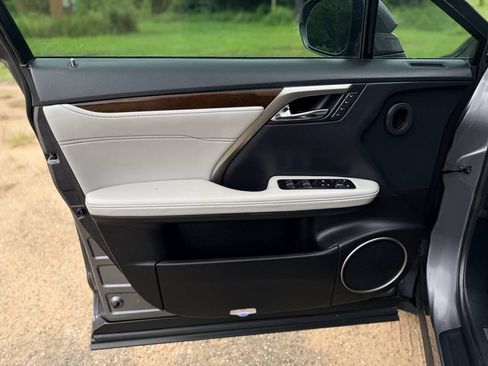 Used 2019 Lexus RX 350 FWD w/ Navigation Package image 27