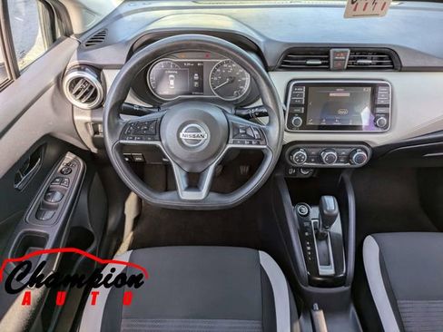 Used 2021 Nissan Versa SV FWD image 18