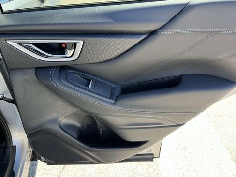 Used 2019 Subaru Forester Limited image 23