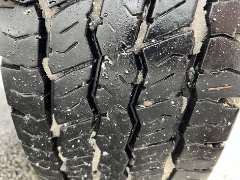 Used 2011 Ford E-250 and Econoline 250 Extended w/ Commercial Cargo Van Pkg image 38