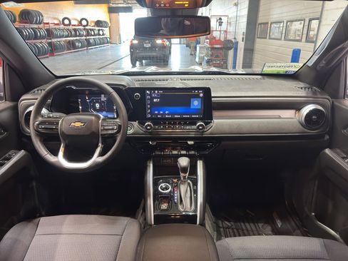Certified 2023 Chevrolet Colorado LT w/ LT Convenience Package II image 12