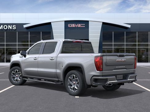 New 2026 GMC Sierra 1500 SLT image 4
