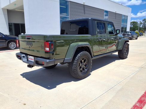 Used 2021 Jeep Gladiator Sport AWD/4WD image 8