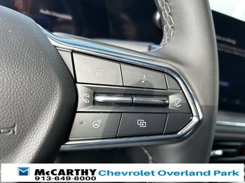 New 2025 Chevrolet Suburban Premier image 11