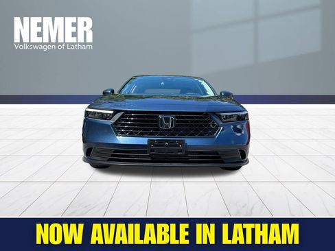 Used 2024 Honda Accord EX image 6