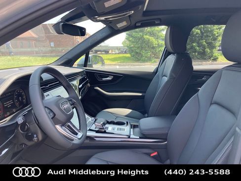 Used 2025 Audi Q7 2.0T Premium w/ Convenience Plus Package image 10