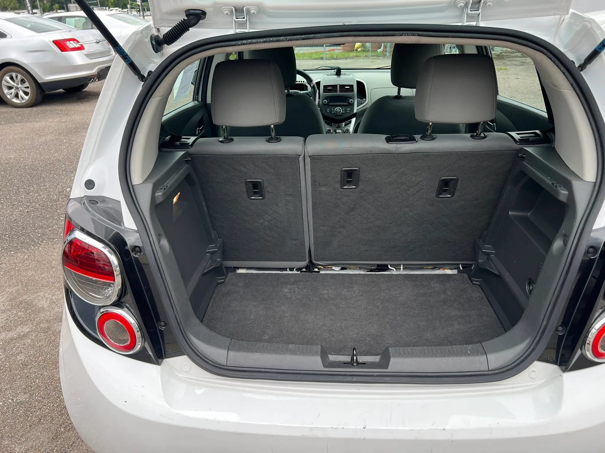 Used 2015 Chevrolet Sonic LT FWD image 13