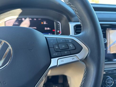 Used 2021 Volkswagen Atlas SEL image 24