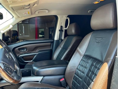 Used 2016 Nissan Titan Platinum Reserve AWD/4WD image 12