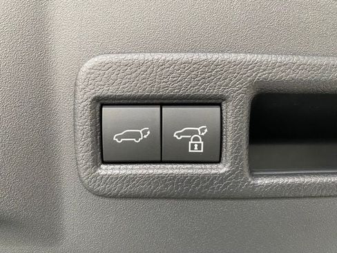 New 2026 Subaru Solterra AWD/4WD image 7