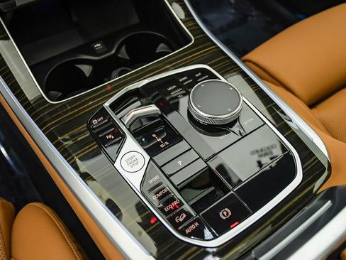 Certified 2024 BMW X5 xDrive40i w/ Parking Assistance Package AWD/4WD image 20