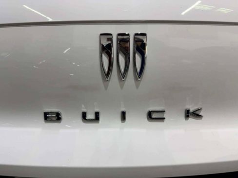 Used 2024 Buick Envista Preferred w/ Convenience I Package FWD image 15
