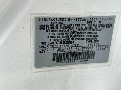 Used 2025 Nissan Kicks SR w/ Illumination Package AWD/4WD image 26