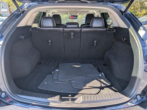 Used 2020 MAZDA CX-5 Touring image 12