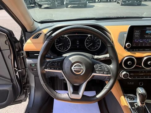 Used 2022 Nissan Sentra SV w/ SV Premium Package FWD image 30