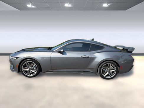 Used 2024 Ford Mustang GT Premium RWD image 2