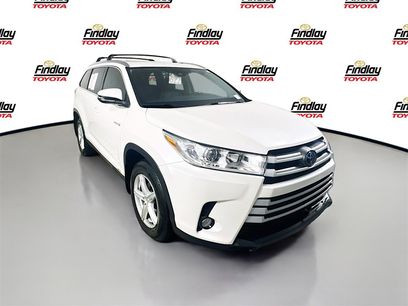 Certified 2019 Toyota Highlander XLE