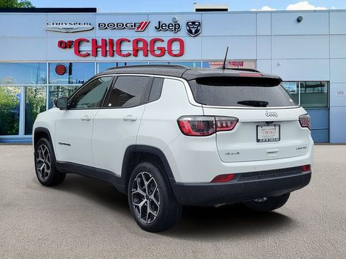 Certified 2025 Jeep Compass Limited AWD/4WD image 3