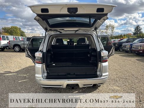 Used 2022 Toyota 4Runner Limited image 35