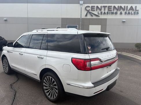 Used 2019 Lincoln Navigator Reserve w/ Cargo Package AWD/4WD image 2