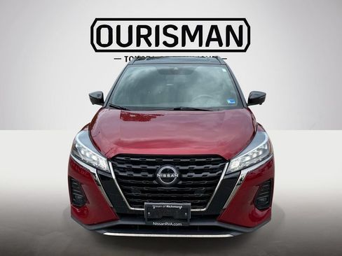 Used 2023 Nissan Kicks SR FWD image 2