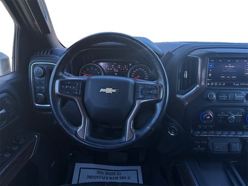 Used 2020 Chevrolet Silverado 1500 High Country w/ Technology Package image 12