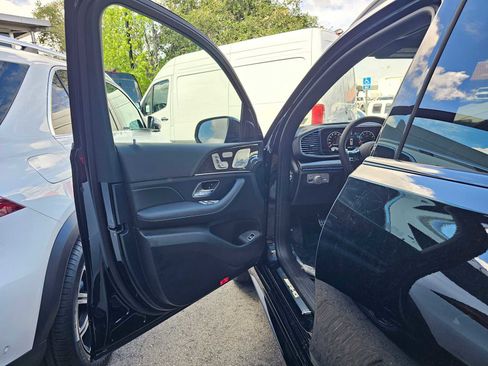 New 2026 Mercedes-Benz GLE 63 AMG S image 19