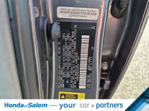 Used 2012 Toyota Highlander 4WD image 21