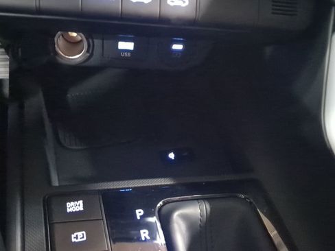 Certified 2025 Hyundai Elantra Sport image 27