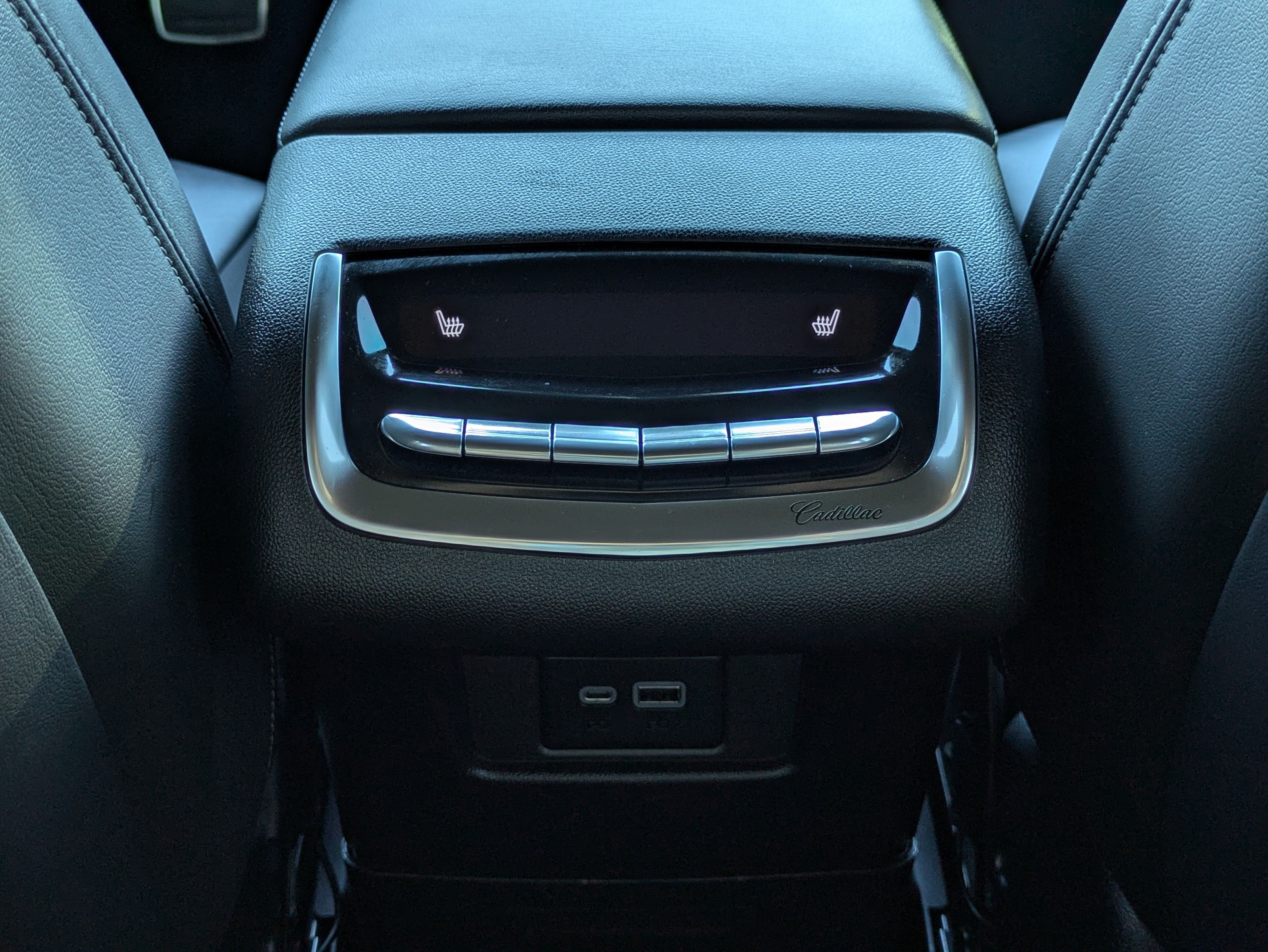 Used 2023 Cadillac XT6 Sport AWD/4WD image 35