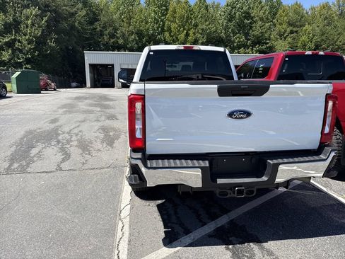 Used 2025 Ford F250 XLT AWD/4WD image 18