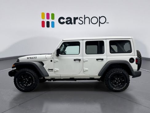 Used 2022 Jeep Wrangler Unlimited Sport AWD/4WD image 2