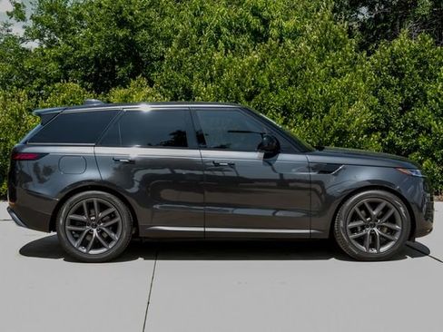 New 2026 Land Rover Range Rover Sport SE AWD/4WD image 7