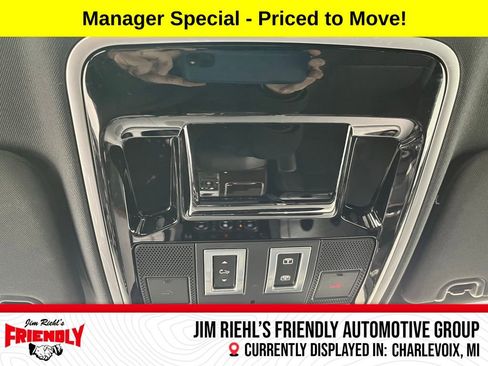 Used 2016 Land Rover Range Rover Supercharged AWD/4WD image 36