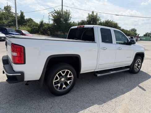 Used 2014 GMC Sierra 1500 SLT w/ SLT Preferred Package AWD/4WD image 7