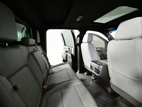 Used 2020 Chevrolet Silverado 2500 LTZ w/ LTZ Plus Package image 25