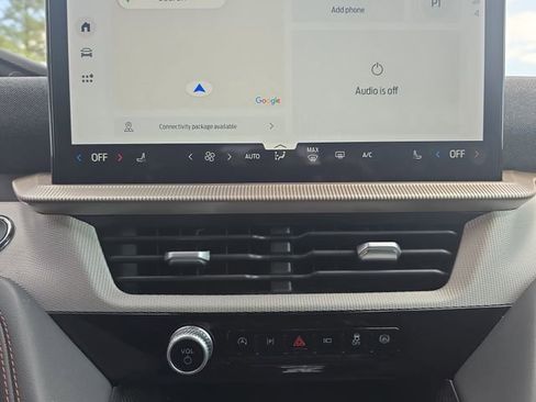 Used 2025 Ford Explorer Active image 20